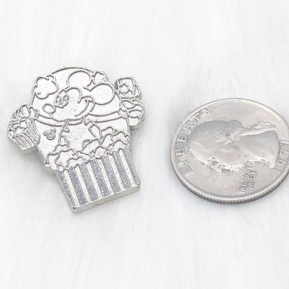 🔮 5/$25 Disney Mickey Mouse Popcorn Chaser‎ Pin - Picture 2 of 3